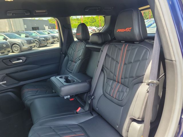 2026 Nissan Armada PRO-4X - Photo 12