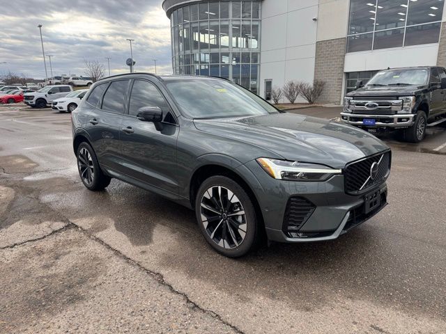 2026 Volvo XC60 B5 Plus AWD