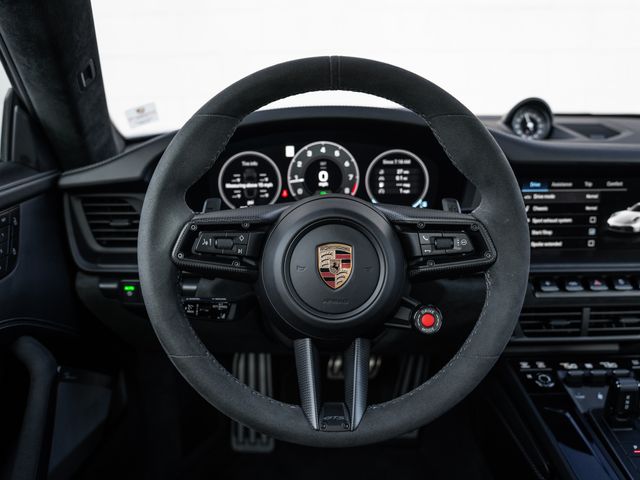 Certified Used 2025  Porsche Carrera 4 GTS image 23