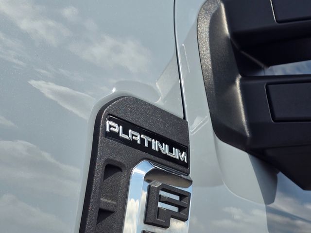 2025 Ford F-350SD Platinum:169259B