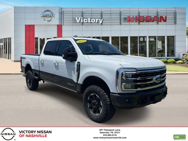 Oxford White 2025 Ford F-250 Super Duty King Ranch Crew Cab 4WD Pickup Truck Four-Wheel Drive Automatic