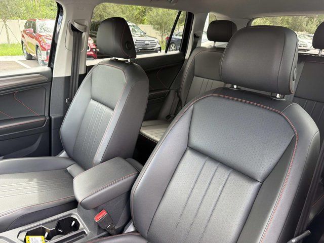Used 2024 Volkswagen Tiguan SUV
