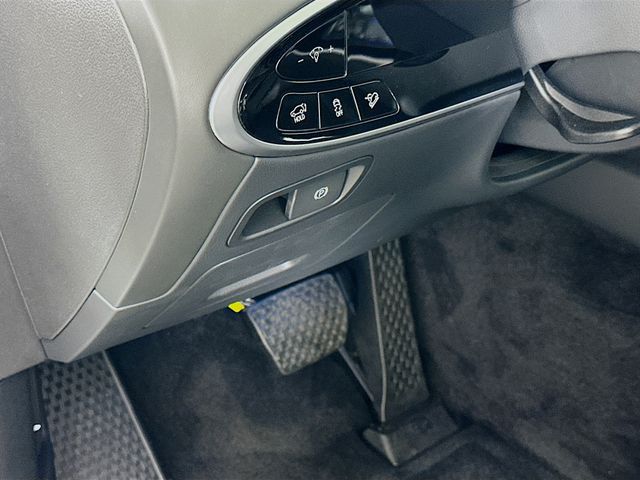 Thumbnail: 2026 Genesis GV70 - 10