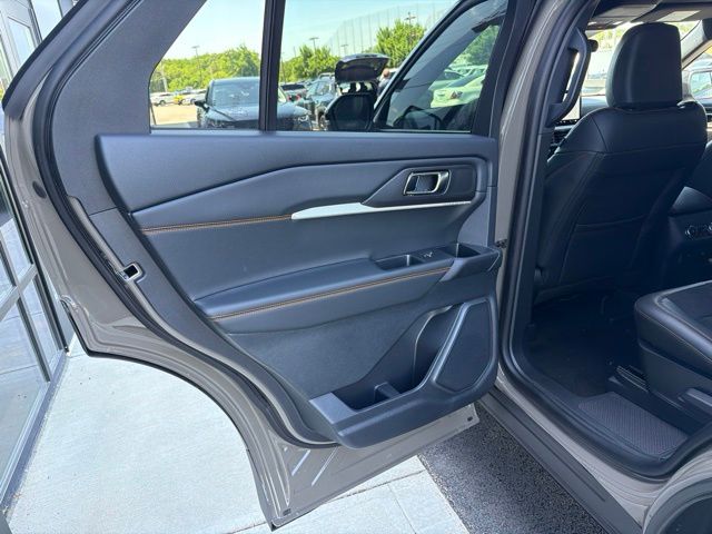 New 2026 Gray Ford Tremor image 11