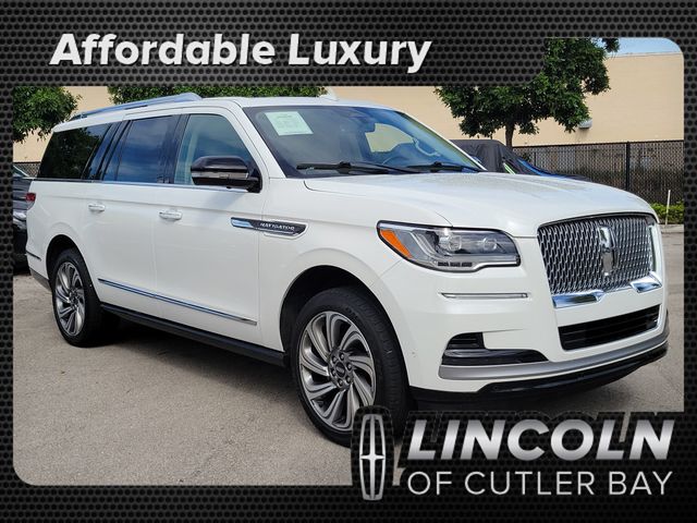 2022 Lincoln Navigator