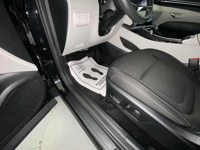 Used 2024 Black Hyundai SEL image 12