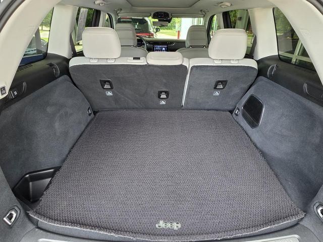 Used 2023 Jeep Grand Cherokee SUV