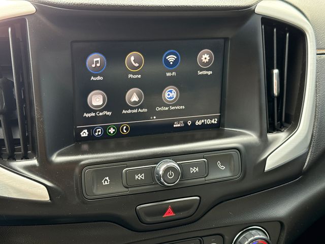 Used 2020 Gray GMC SLE image 24