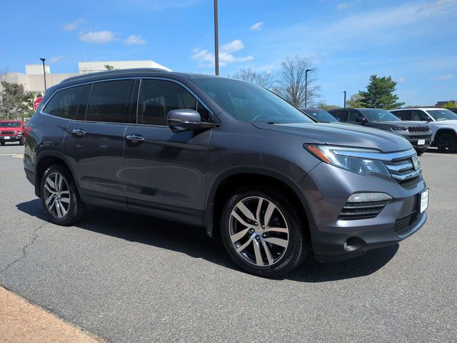 Gray 2018 Honda Pilot Touring AWD SUV / Crossover All-Wheel Drive 9-Speed Automatic