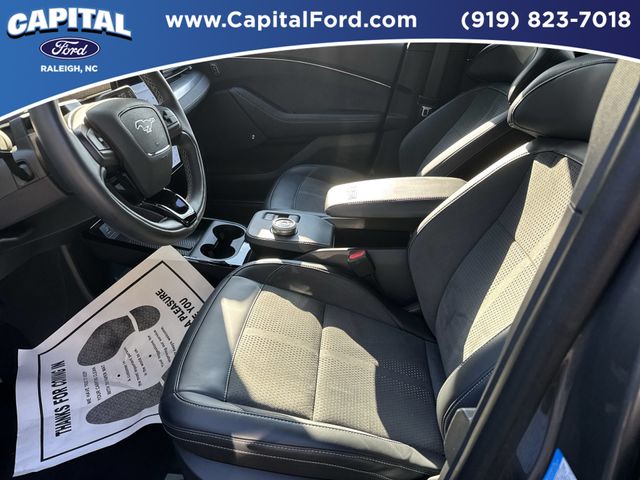 Used 2023 Gray Ford GT image 19