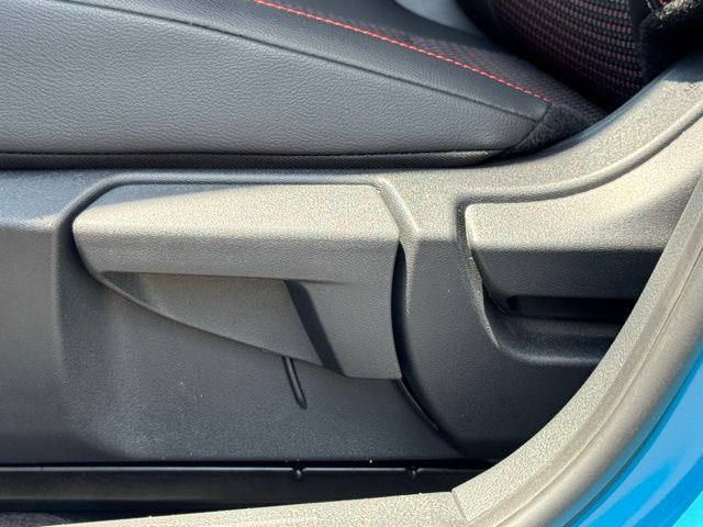 2025 Nissan Kicks SR - Photo 15
