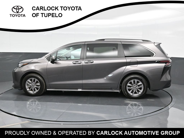 2023 Toyota Sienna XLE 7