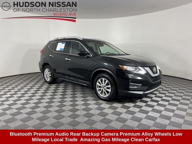 2019 Magnetic Black Pearl Nissan Rogue S FWD SUV