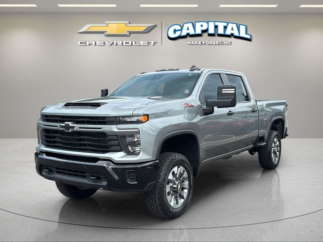 Used 2025 Gray Chevrolet Custom image 9