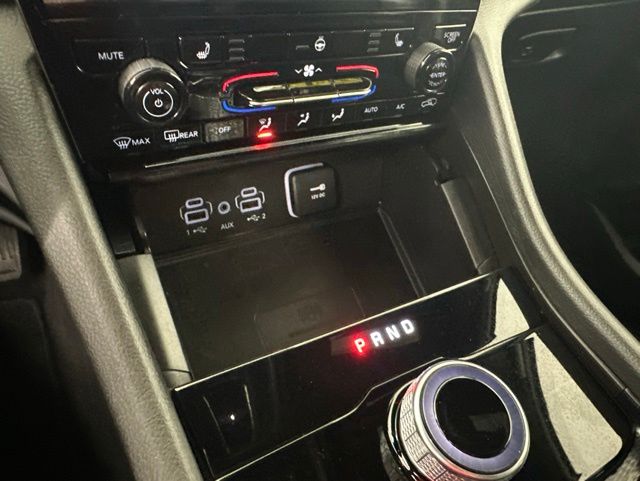 Used 2025 Jeep Grand Cherokee SUV