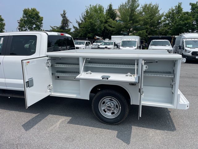2025 Ford F-350 Super Duty XL