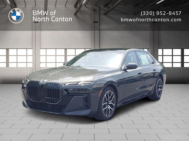 Gray Metallic 2026 BMW 7 Series Sedan All-Wheel Drive 8-Speed Automatic