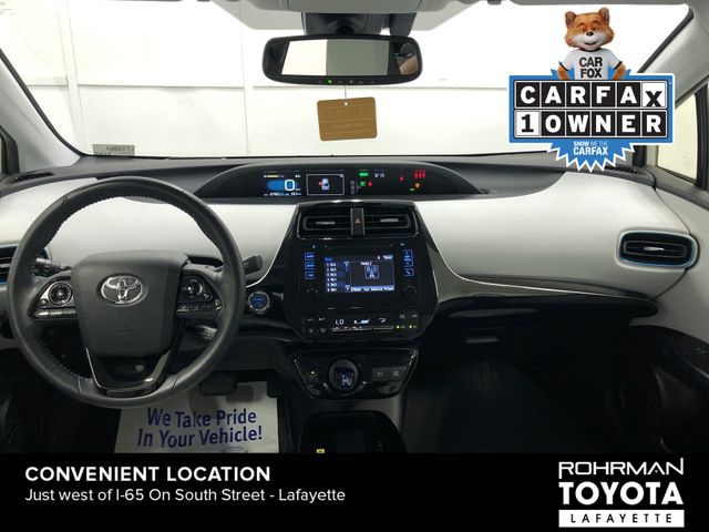 2019 Toyota Prius XLE AWD-e 14