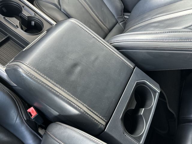 Used 2022 White Ford Platinum image 21