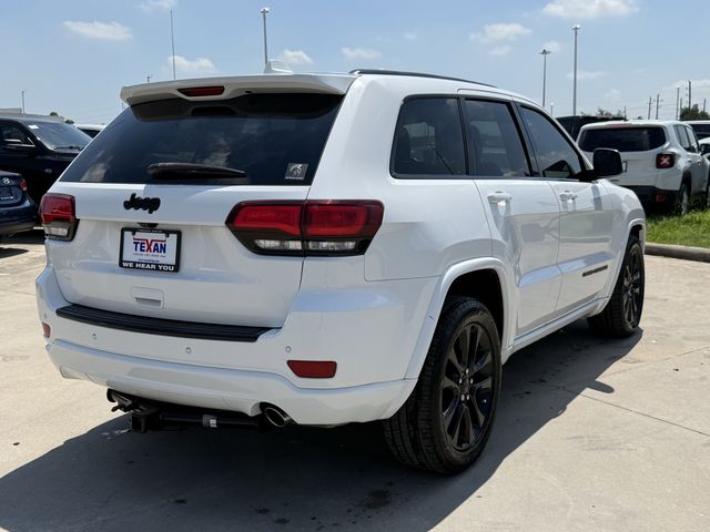 2018 Jeep Grand Cherokee Altitude White at Autostrade