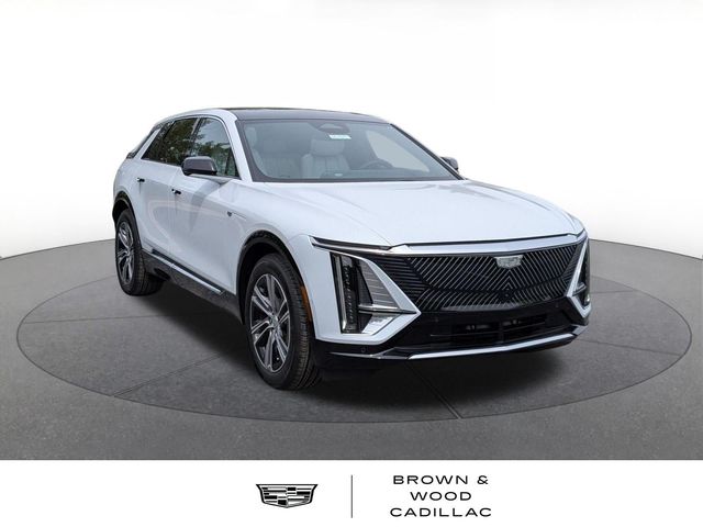 Vibrant White Tricoat 2026 Cadillac LYRIQ SUV / Crossover Rear-Wheel Drive 1-Speed Automatic