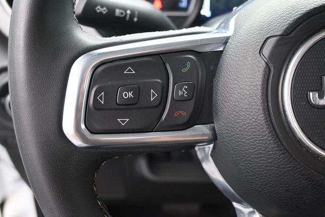 Used 2025 Jeep Wrangler SUV