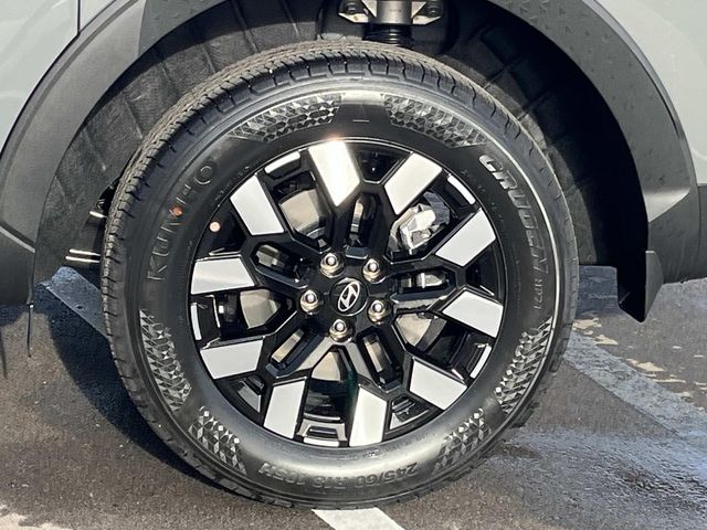 new 2026 Hyundai Santa Cruz car, priced at $30,560