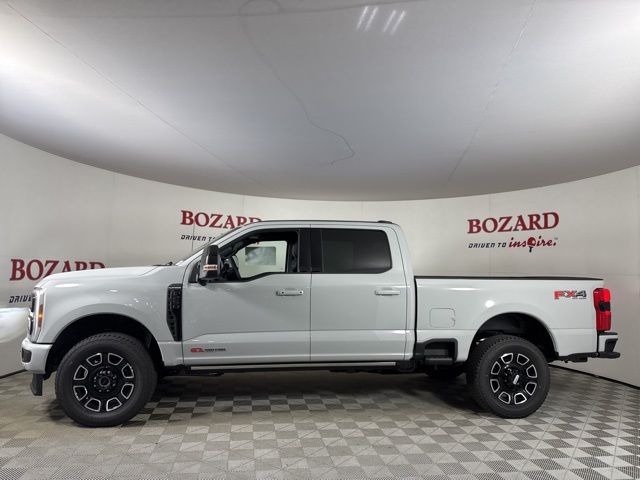 2025 Avalanche Ford Super Duty F-250 SRW Platinum 4X4 Truck