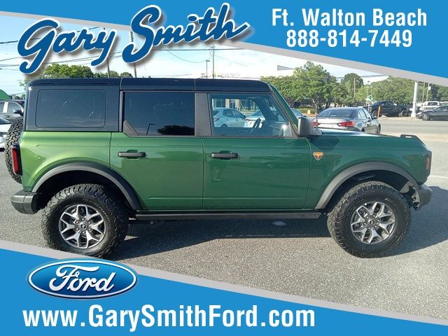 2025 Ford Bronco Badlands 4x4's photo