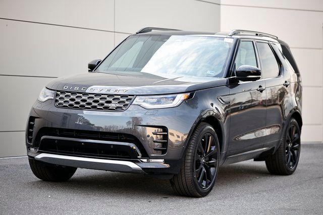 2026 Land Rover Discovery P360 Tempest Edition AWD