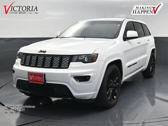 2020 Jeep Grand Cherokee Altitude White/off-white at River Oaks CDJR