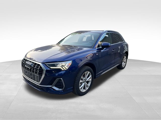 2023 Audi Q3 S Line  5