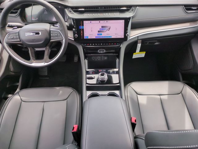 new 2026 Jeep Grand Cherokee car, priced at $44,086