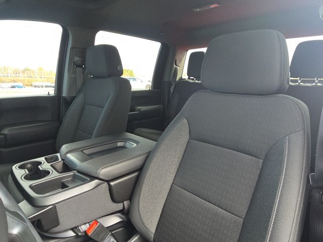 2026 Chevrolet Silverado 2500HD Custom:44913A