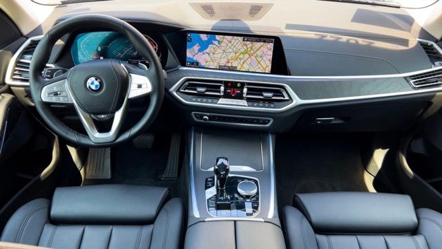 2022 BMW X7 xDrive40i 26