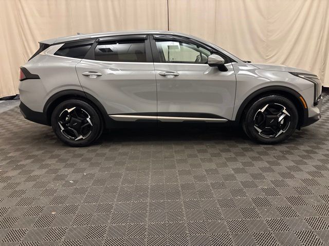 2026 Kia Sportage EX - Image 4