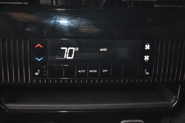 Used 2023 Jeep Wagoneer L SUV