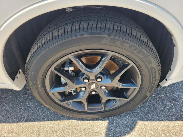 New 2026 White Dodge GT HEMI V8 image 18