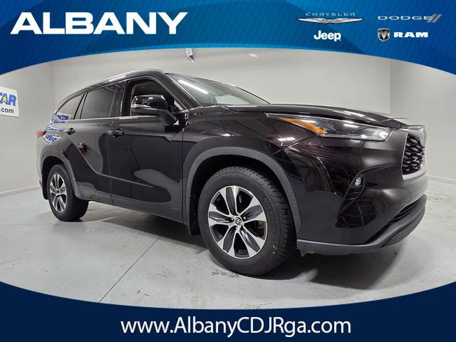 2021 Toyota Highlander XLE AWD