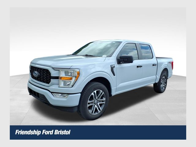 White Metallic 2022 Ford F-150 XL SuperCrew 4WD Pickup Truck Four-Wheel Drive Automatic