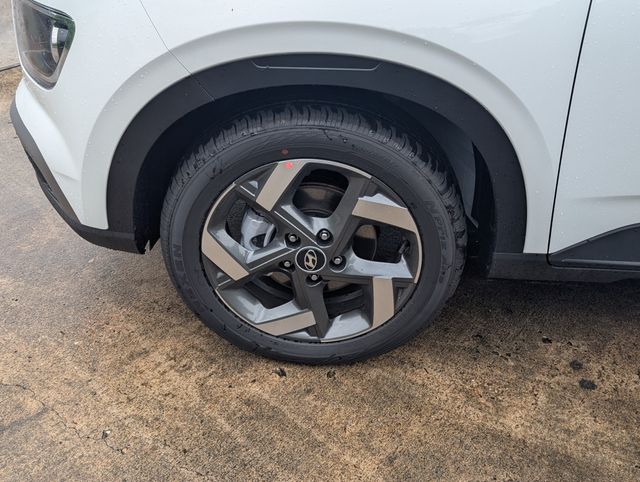 2026 Hyundai Venue SEL White at Baytown Hyundai