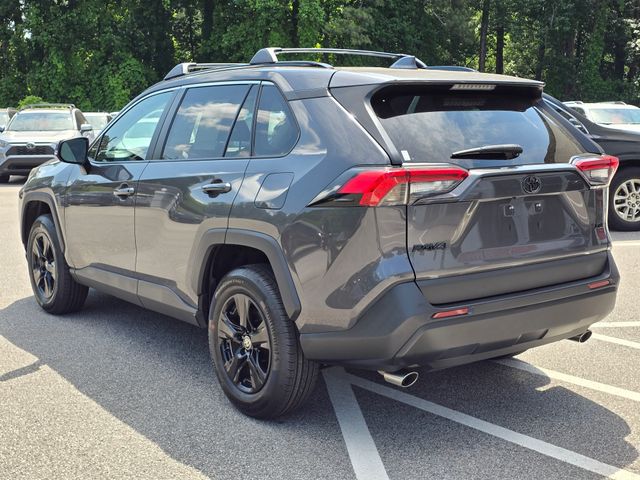 2021 Toyota RAV4 XLE:C02620B