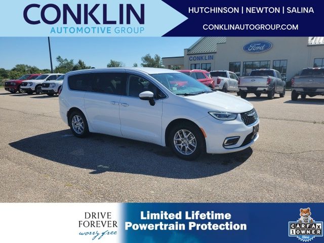 2023 Chrysler Pacifica Touring L FWD