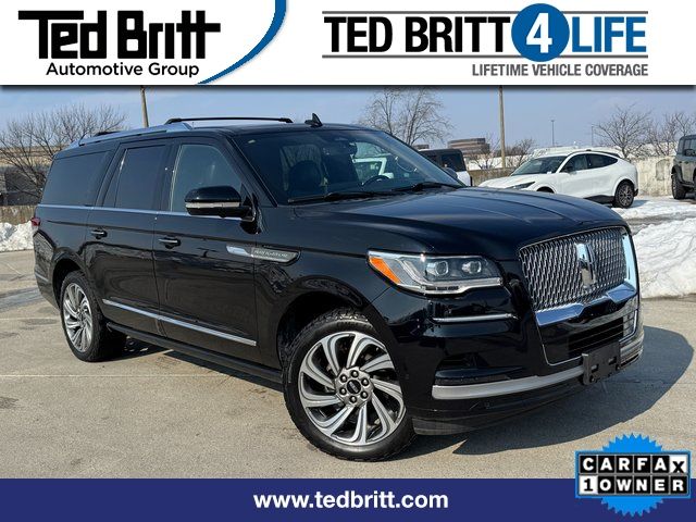 Black Metallic 2022 Lincoln Navigator SUV / Crossover Four-Wheel Drive Automatic