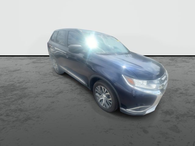 2017 Mitsubishi Outlander ES SUV / Crossover Front-Wheel Drive Continuously Variable Transmission