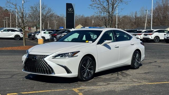 Eminent White Pearl 2025 Lexus ES 350 FWD Sedan Front-Wheel Drive 8-Speed Automatic