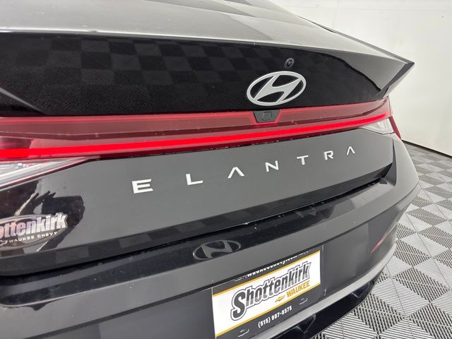 Used 2024 Hyundai Elantra Sedan