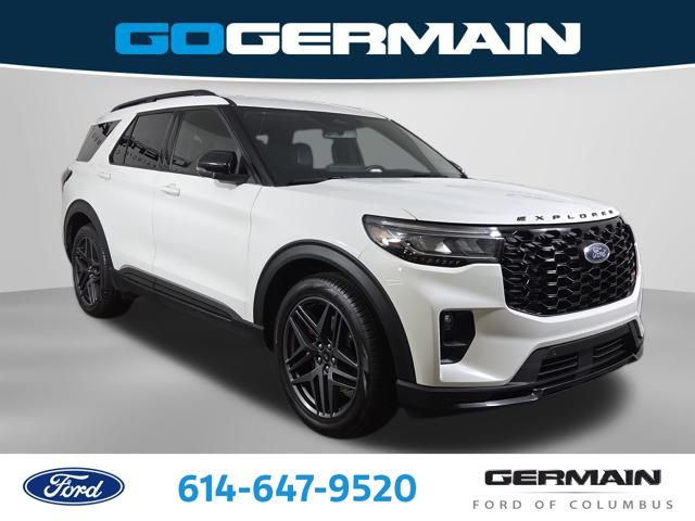 Used 2025  Ford ST image 4
