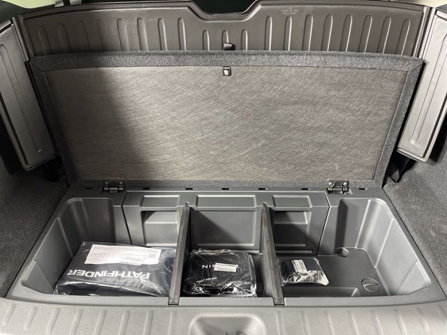 2025 Solid Gray/Super Black Nissan Pathfinder Platinum FWD SUV