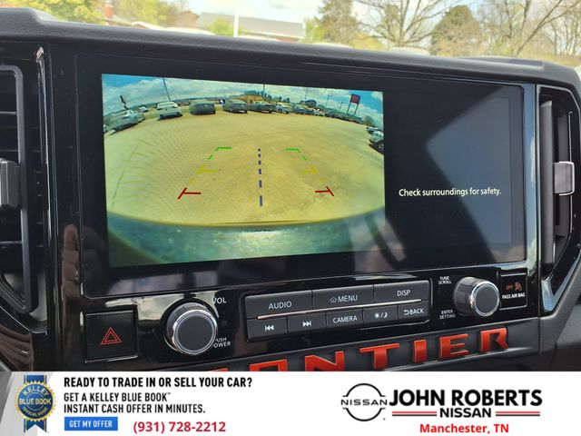 View vehicle photo 7